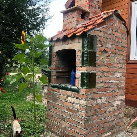 Pod Lasem فيلة Pasłęk